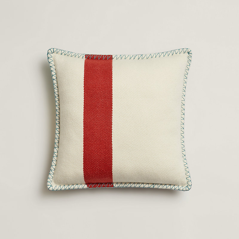 H Dye pillow | Hermès Thailand